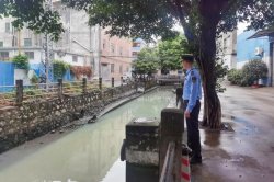 雨水管流出白水！東莞市萬江查處一清洗廢水外排企業(yè)